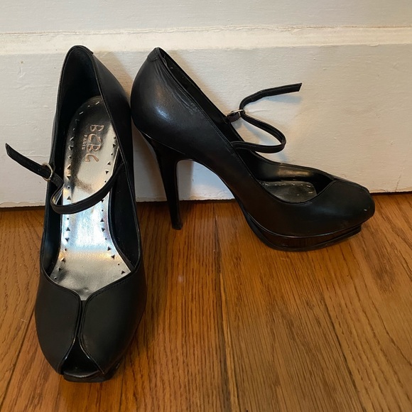 BCBG Peep-toe Black Pumps - Picture 3 of 6